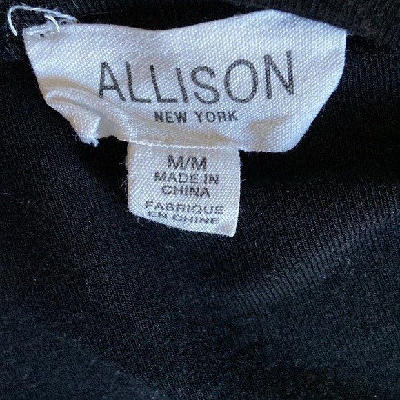 Allison New York Stretchy Black Tee Top with Eyelet Flutter Sleeves Size Medium - Picture 5 of 6